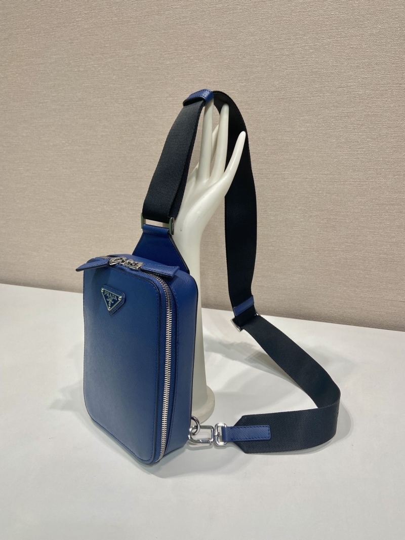 Pra*a waist chest packs